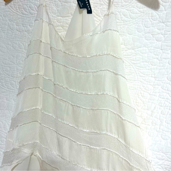 TROUVE Ivory Boho Tiered Fringe Flowy Tank Top, Size X-Small - #242 - Picture 5 of 14